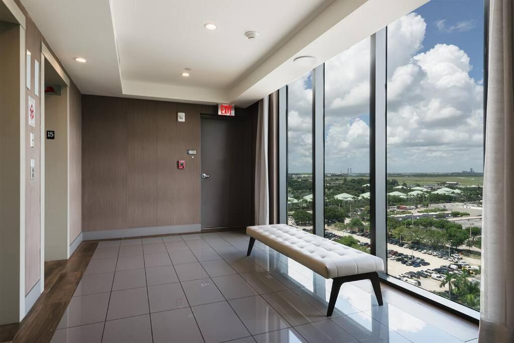 Apartment Wonderful 2 Bedroom In Downtown Doral